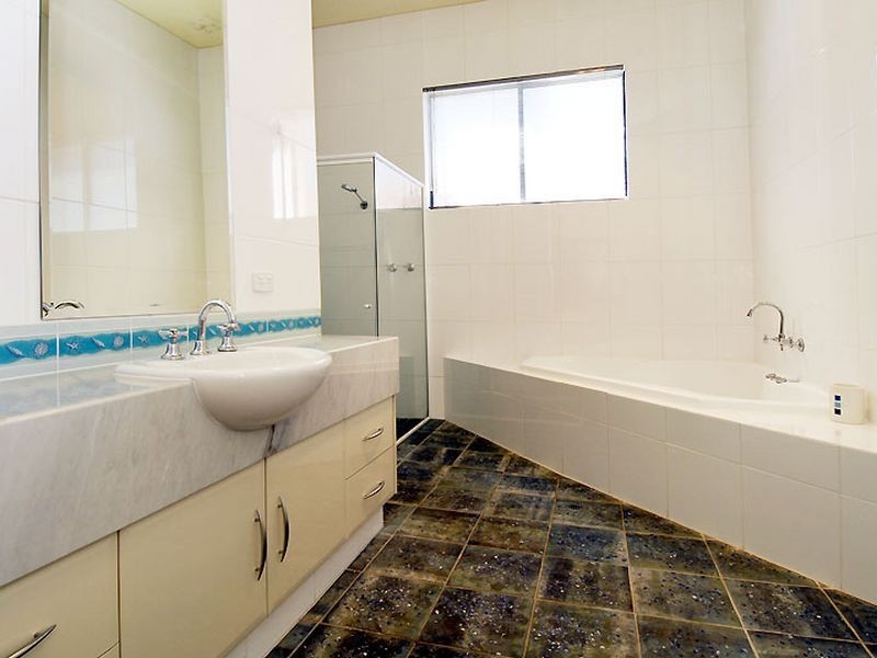 35 Burley Griffin Boulevard, Brompton SA 5007