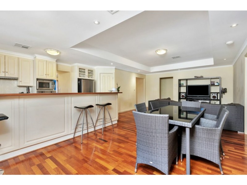 6 Linear Crescent, Walkley Heights SA 5098