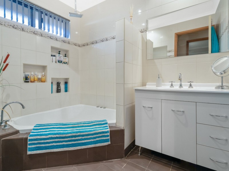 48 Greenfields Drive, Andrews Farm SA 5114