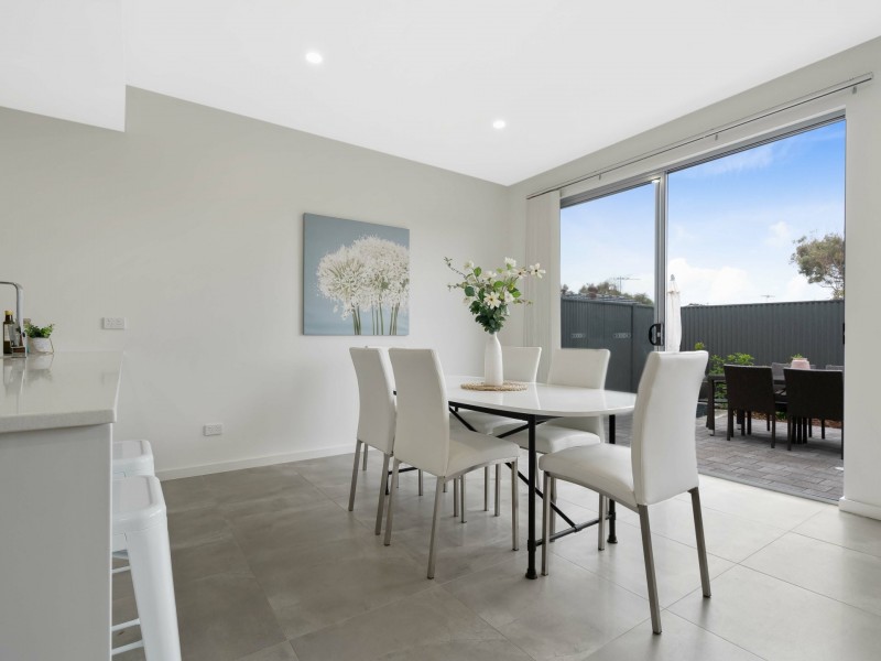 8/432 Seaview Road, Henley Beach SA 5022