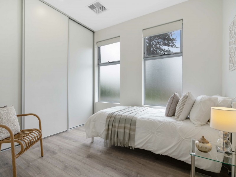 8/432 Seaview Road, Henley Beach SA 5022