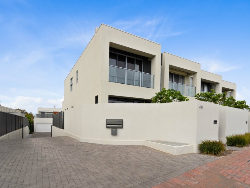 8/432 Seaview Road, Henley Beach SA 5022