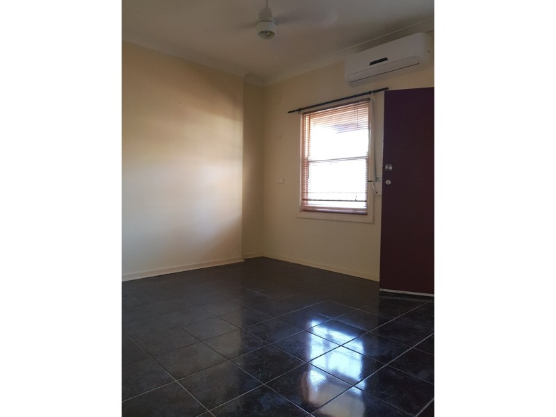 30 Durdin Road, Elizabeth Vale SA 5112