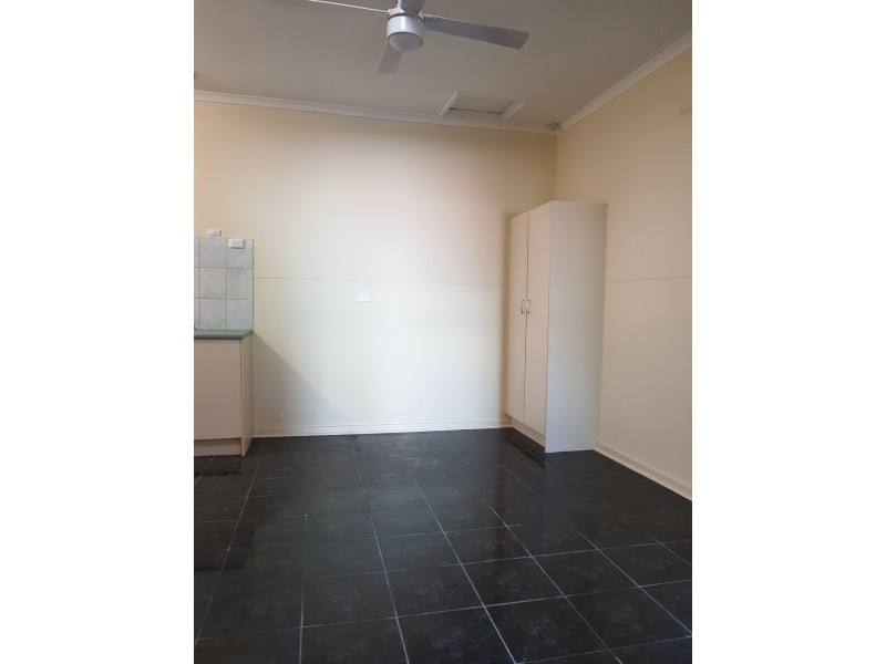 30 Durdin Road, Elizabeth Vale SA 5112