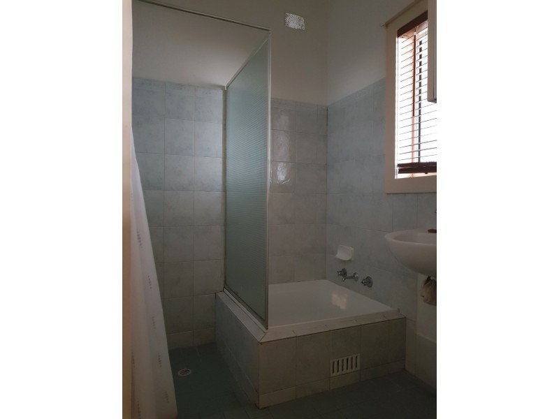 30 Durdin Road, Elizabeth Vale SA 5112