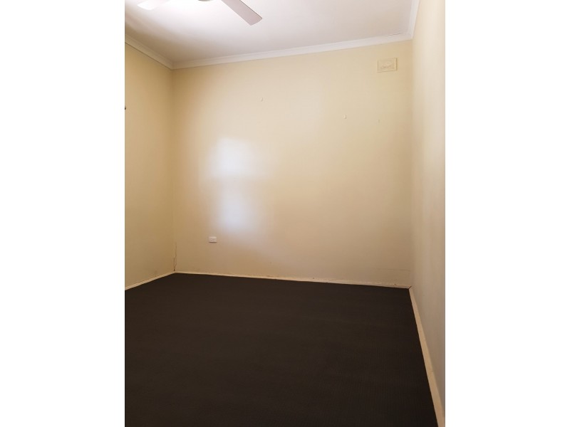 30 Durdin Road, Elizabeth Vale SA 5112