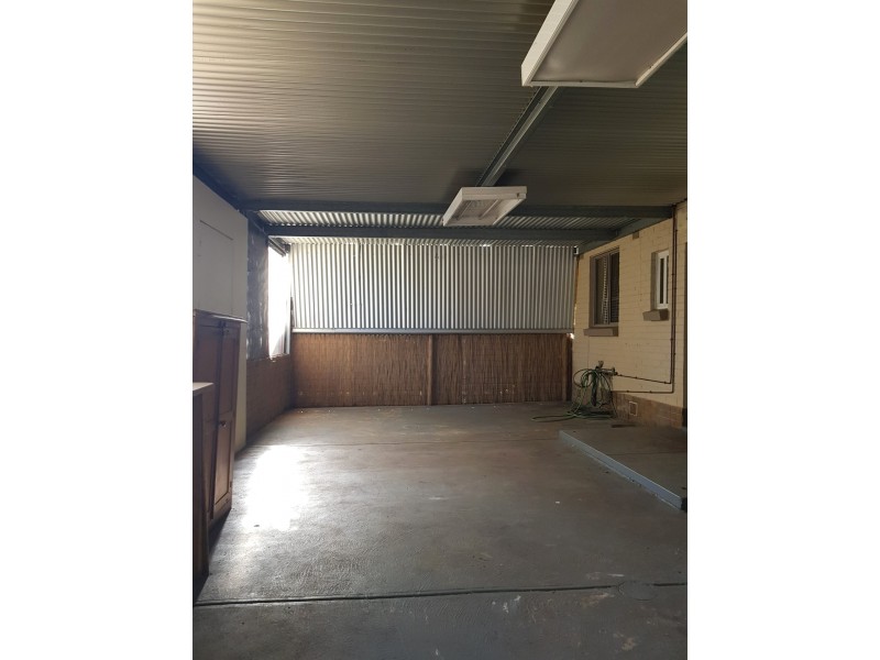 30 Durdin Road, Elizabeth Vale SA 5112