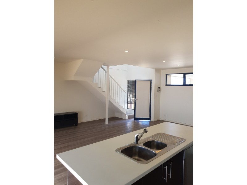 37 St Johns Road, Ottoway SA 5013