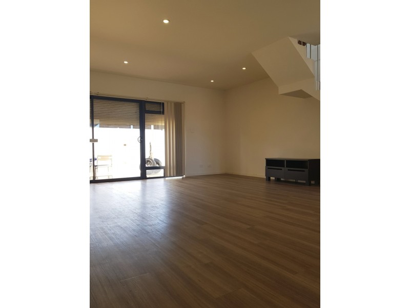 37 St Johns Road, Ottoway SA 5013