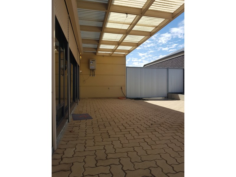 37 St Johns Road, Ottoway SA 5013