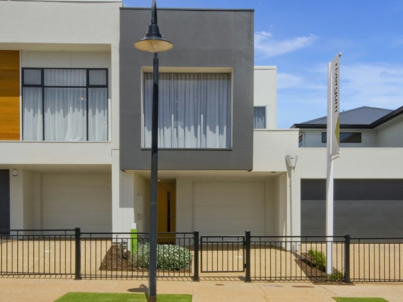 12 Broadwater Place, Blakeview SA 5114