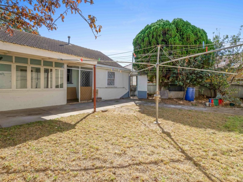 12 Crossley Avenue, Croydon Park SA 5008