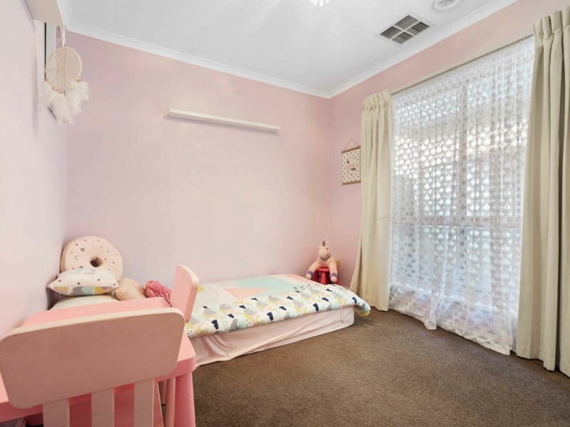2 Pens Close, Brompton SA 5007