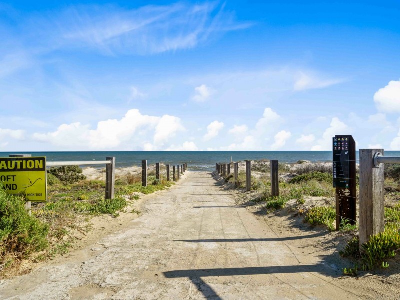 Unit 3/10 Rockingham Street, West Beach SA 5024