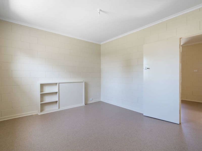 7 Echunga Street, Taperoo SA 5017