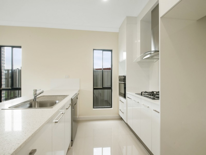 37A & B Hoods Road, Northfield SA 5085