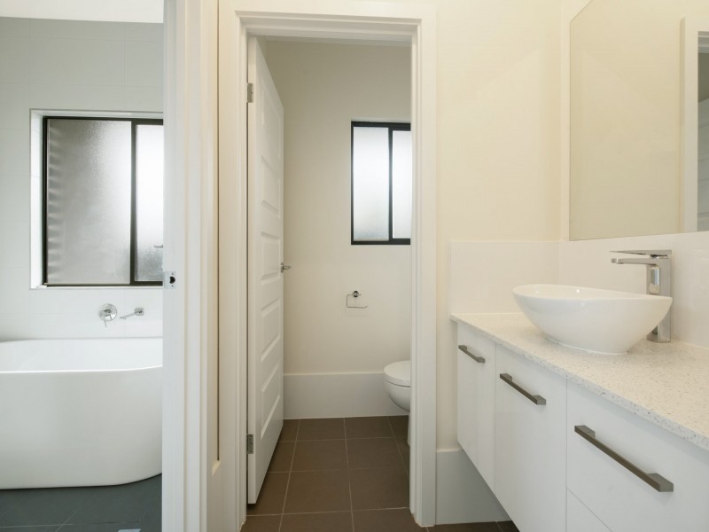 37A & B Hoods Road, Northfield SA 5085