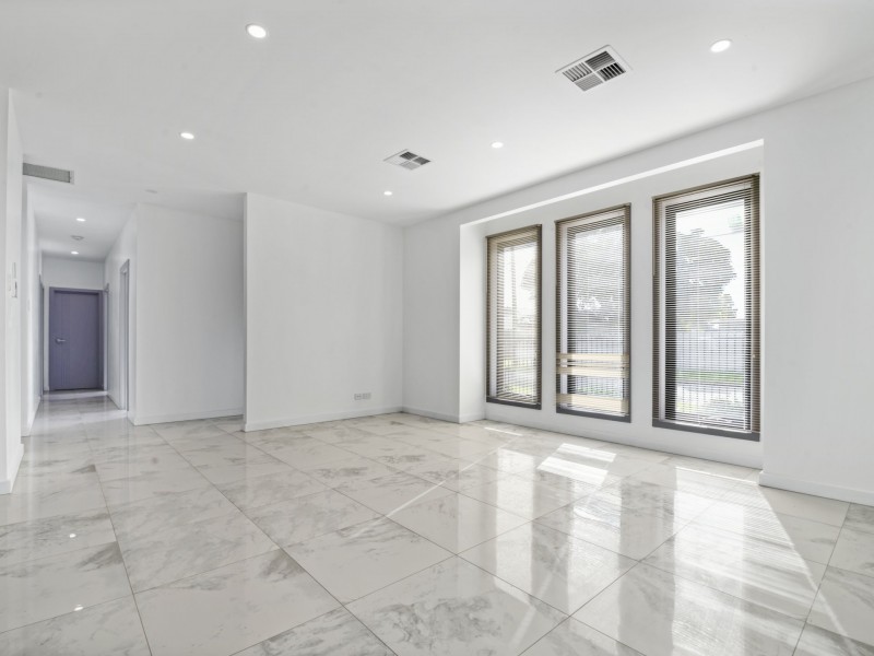 18 Laurel Street, Pennington SA 5013