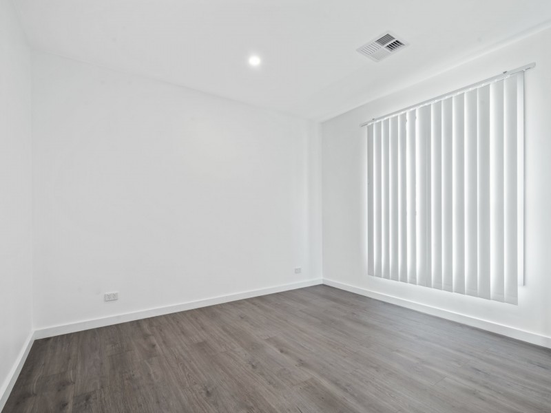 18 Laurel Street, Pennington SA 5013