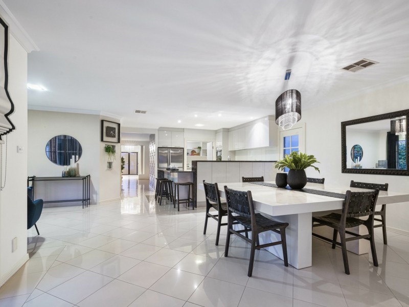 52 Hallett Boulevard, Allenby Gardens SA 5009