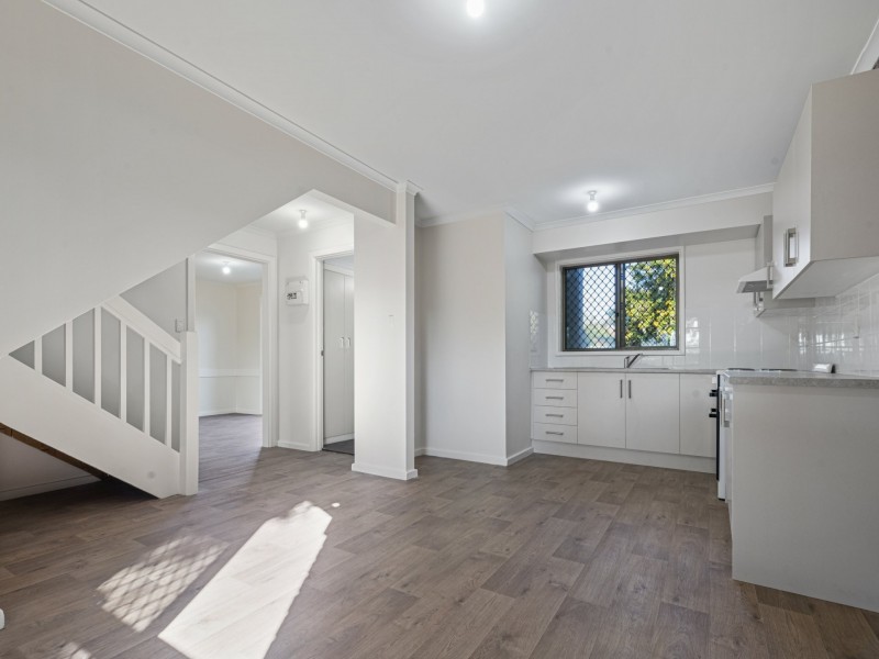 32 Palmer Court, Renown Park SA 5008