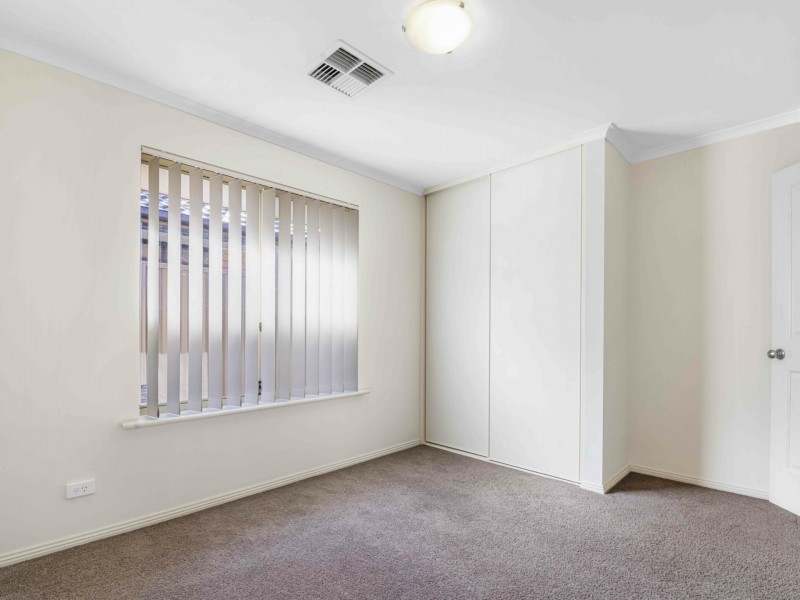 12 Irwin Street, Mansfield Park SA 5012