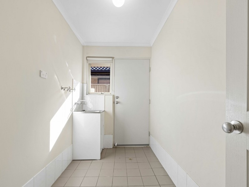 12 Irwin Street, Mansfield Park SA 5012