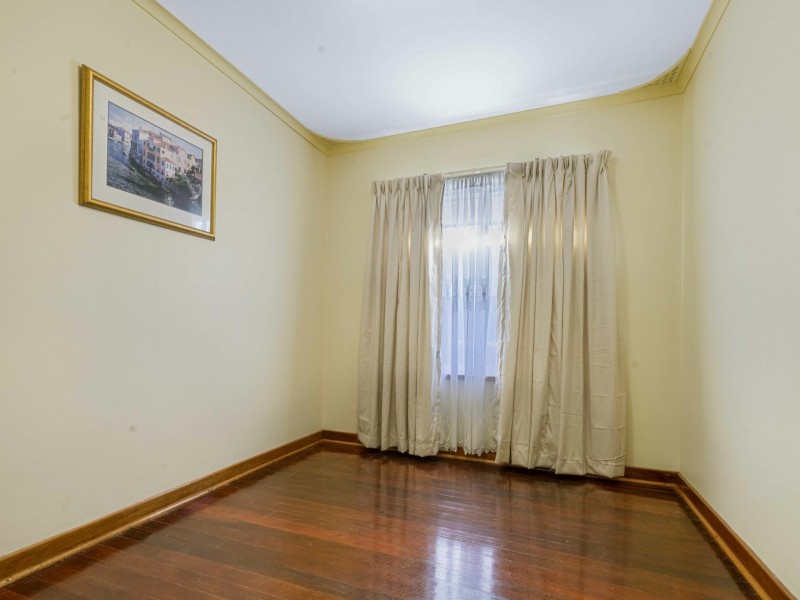 8 Young Avenue, West Hindmarsh SA 5007