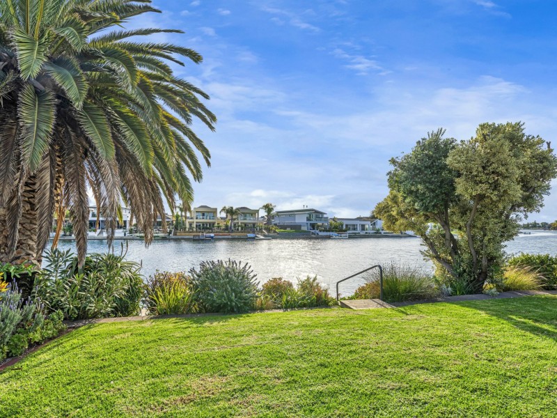 11 Anthea Court, West Lakes SA 5021