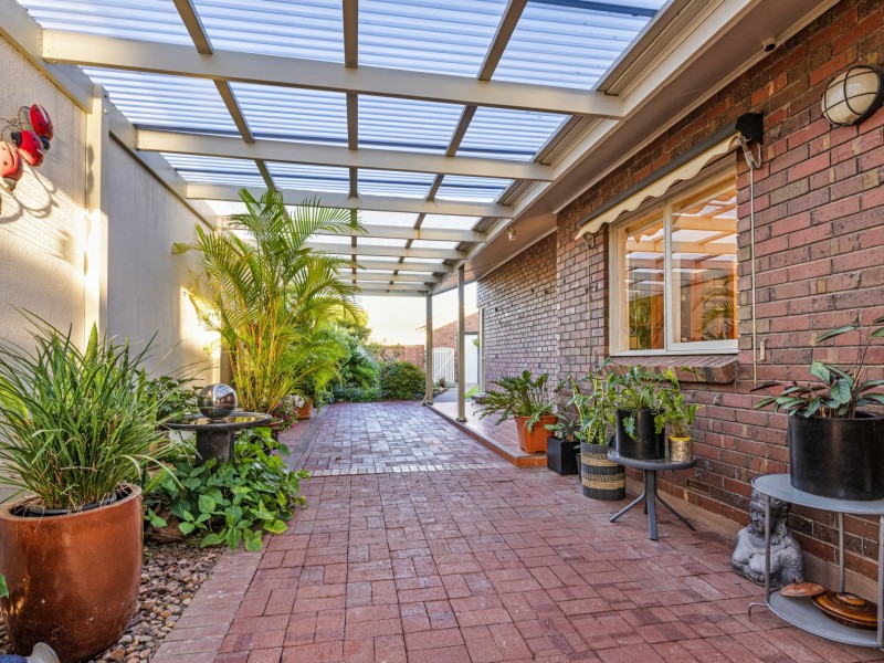 11 Anthea Court, West Lakes SA 5021