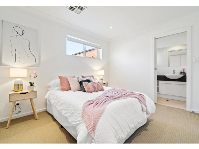 25 Cappers Drive, Brompton SA 5007