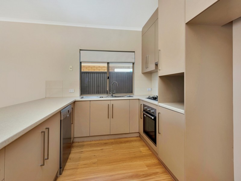 11 Bathurst Street, Athol Park SA 5012