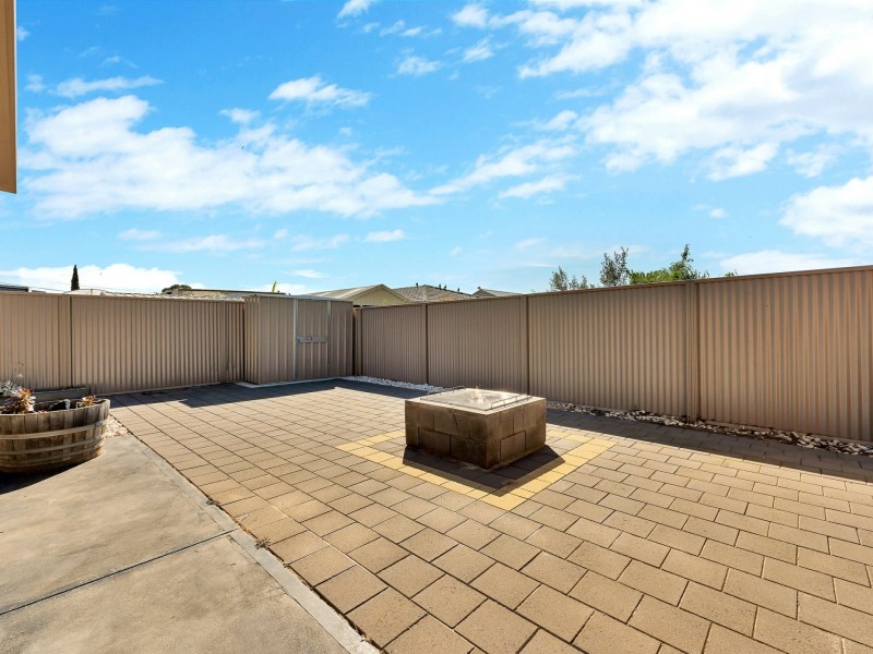 11 Bathurst Street, Athol Park SA 5012