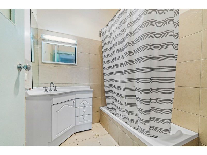 17 Alison Street, Athol Park SA 5012