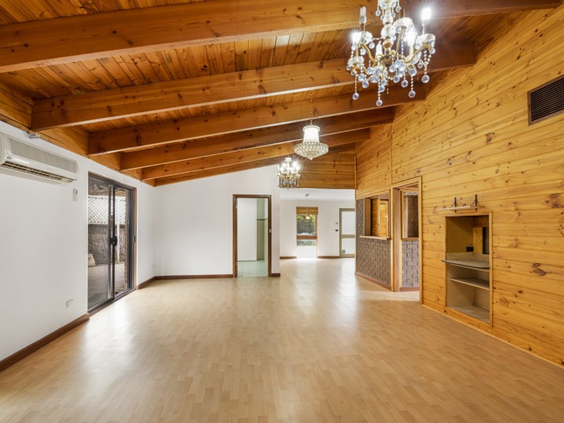 17 Glenwood Crescent, Kidman Park SA 5025