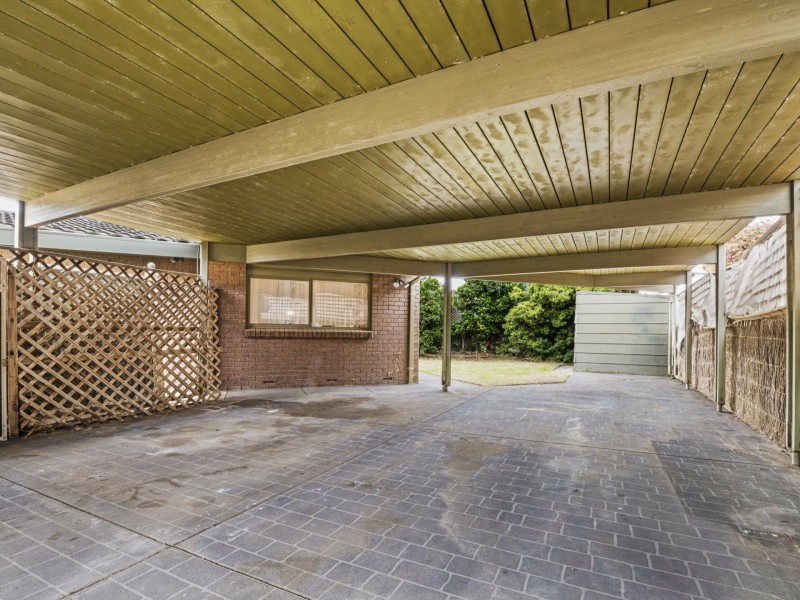 17 Glenwood Crescent, Kidman Park SA 5025