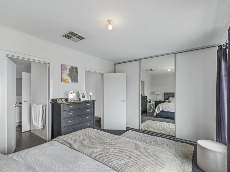 4 Blue Gum Avenue, Woodville North SA 5012