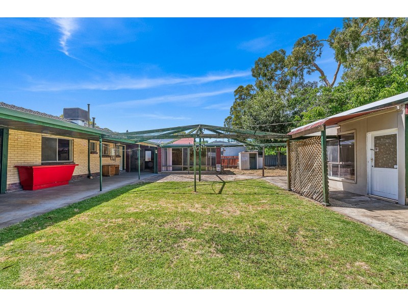 20 Botanic Grove, Campbelltown SA 5074