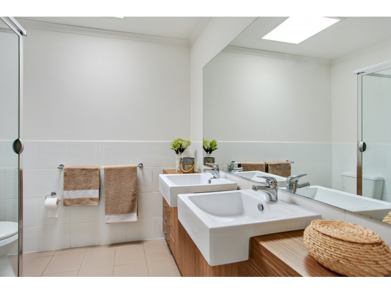 5 Kenmair Street, Mansfield Park SA 5012