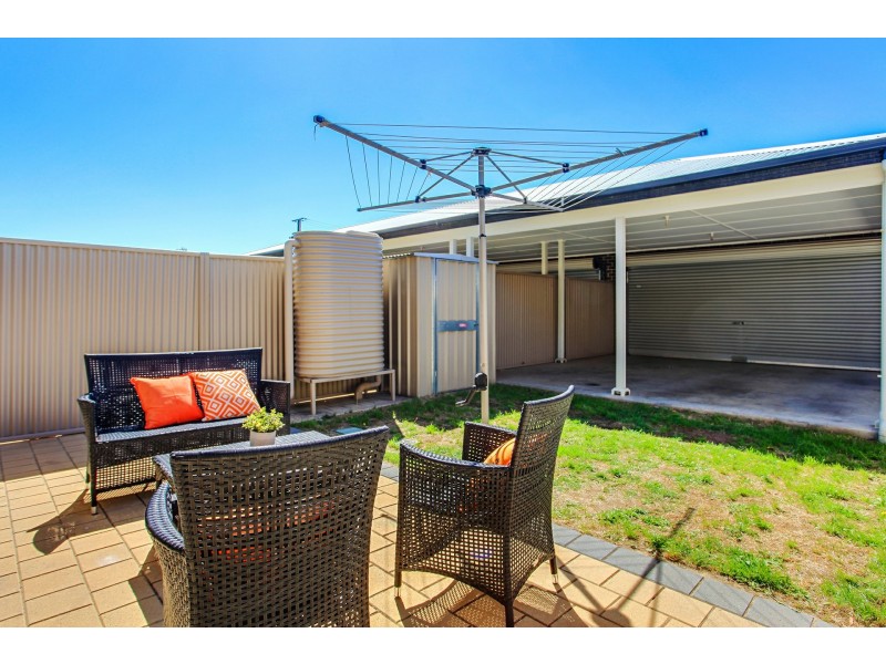5 Kenmair Street, Mansfield Park SA 5012