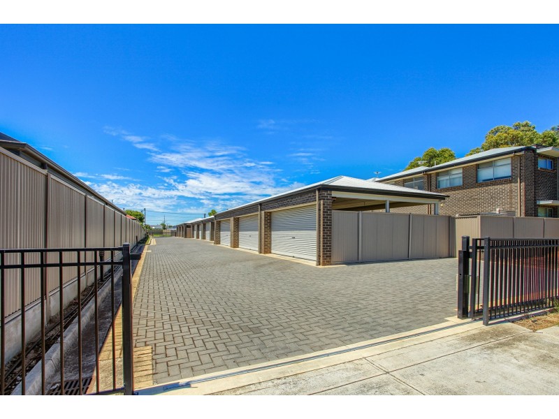 5 Kenmair Street, Mansfield Park SA 5012