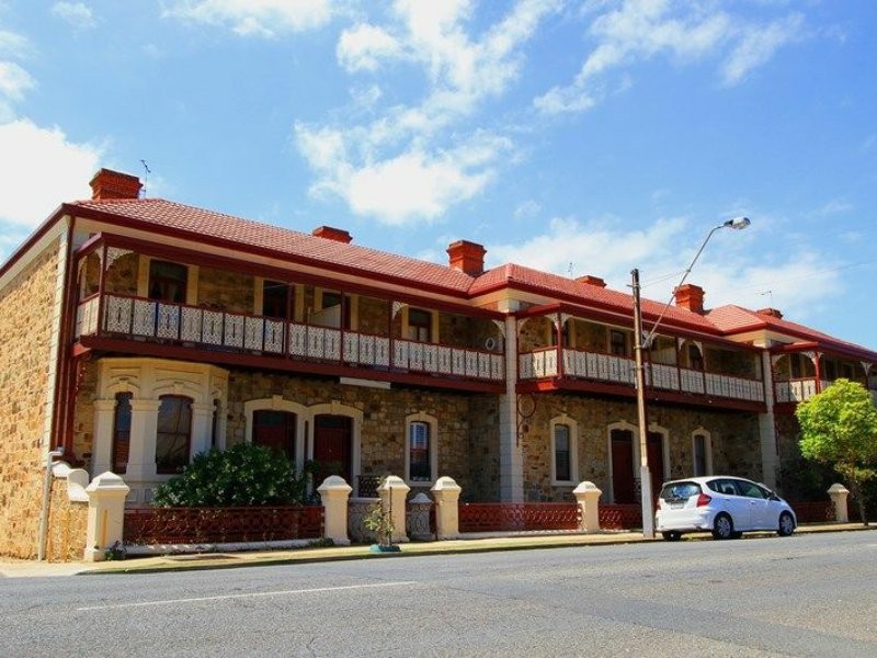 Unit 9/184 Military Road, Semaphore SA 5019