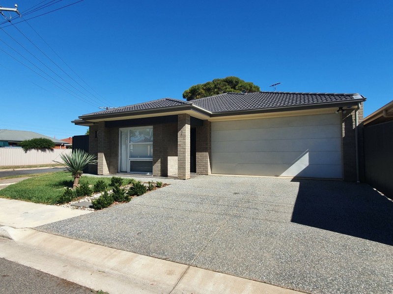 2 South Parade, Seaton SA 5023