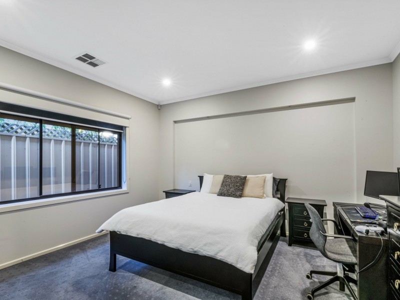 12 Malcolm Street, Holden Hill SA 5088