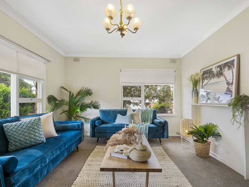 Unit 1/95 Military Road, West Beach SA 5024