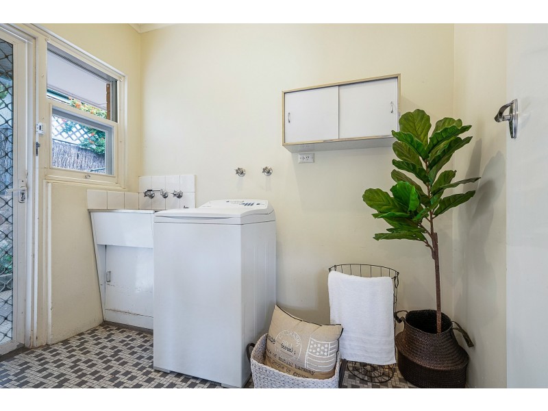 Unit 1/95 Military Road, West Beach SA 5024