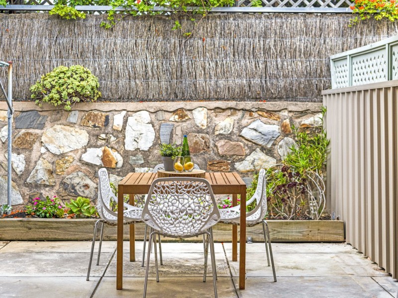 Unit 1/95 Military Road, West Beach SA 5024