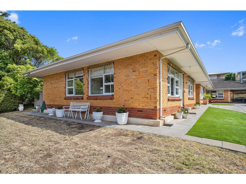 Unit 1/95 Military Road, West Beach SA 5024