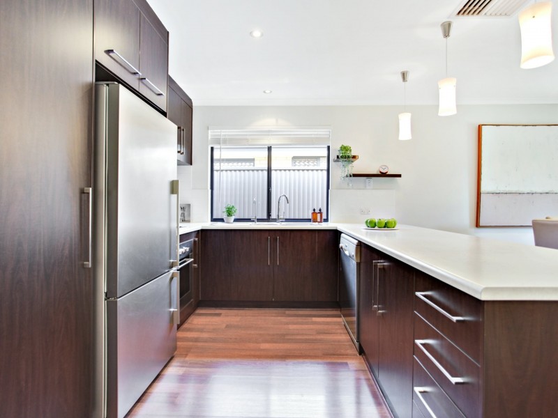 61 Kent Street, Mansfield Park SA 5012