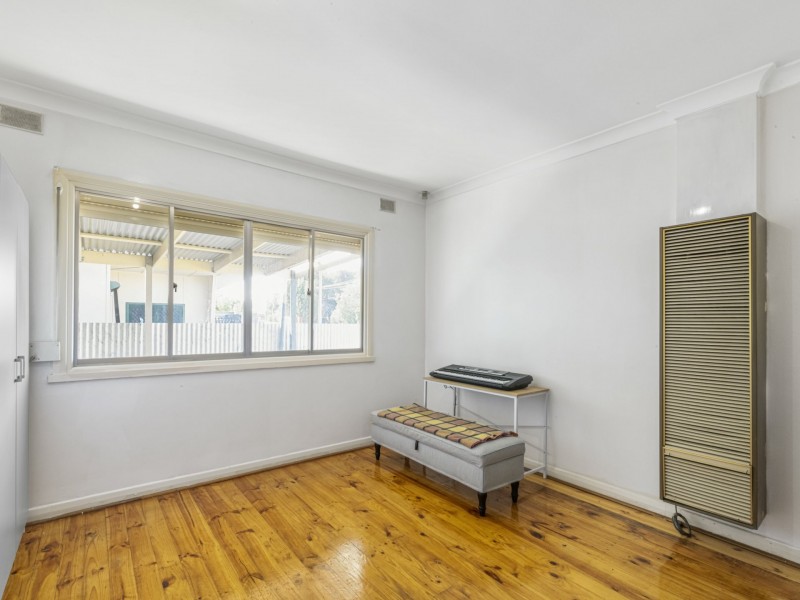 5 Enid Avenue, Osborne SA 5017